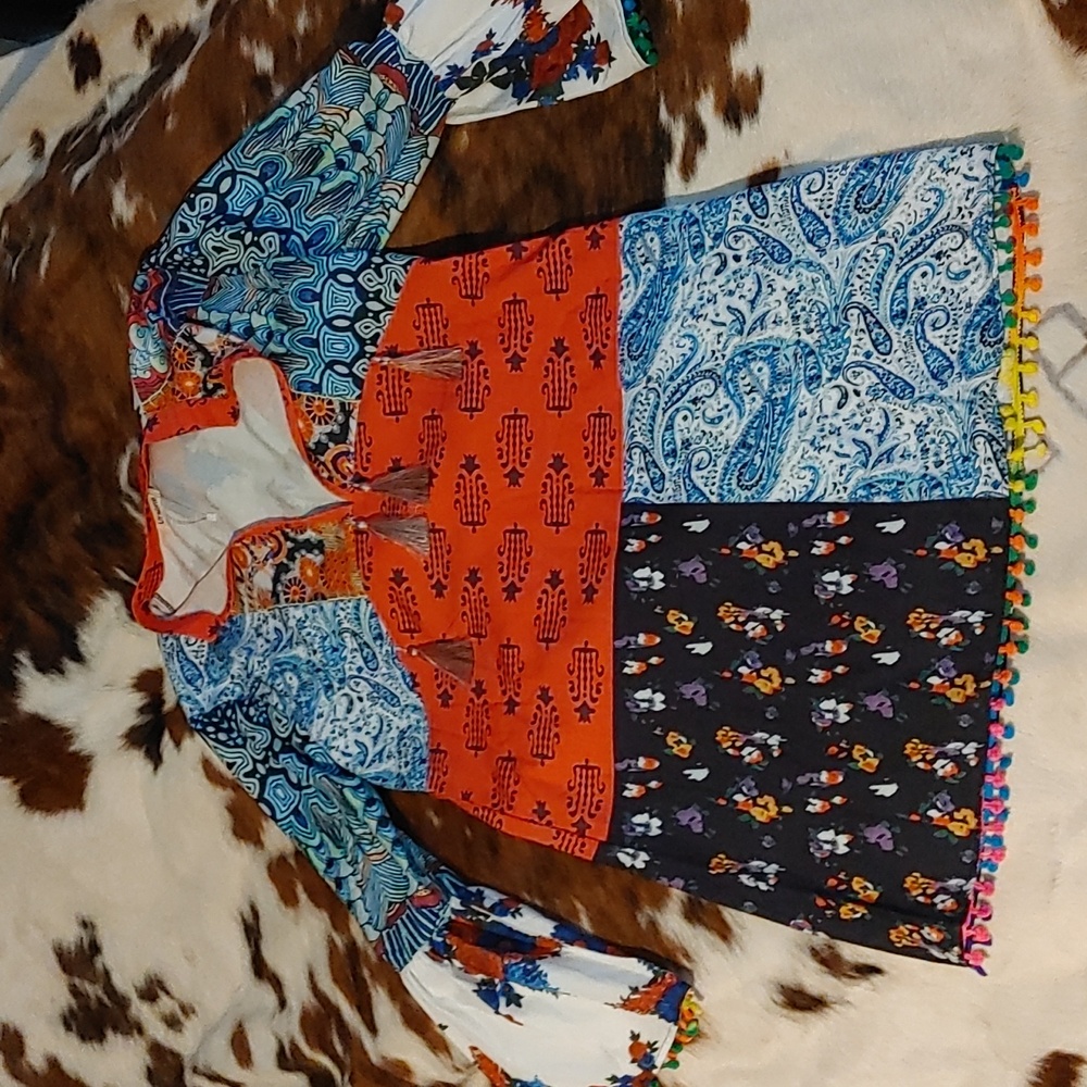 3/$60 Floral & Paisley Printed Blouse Sz M